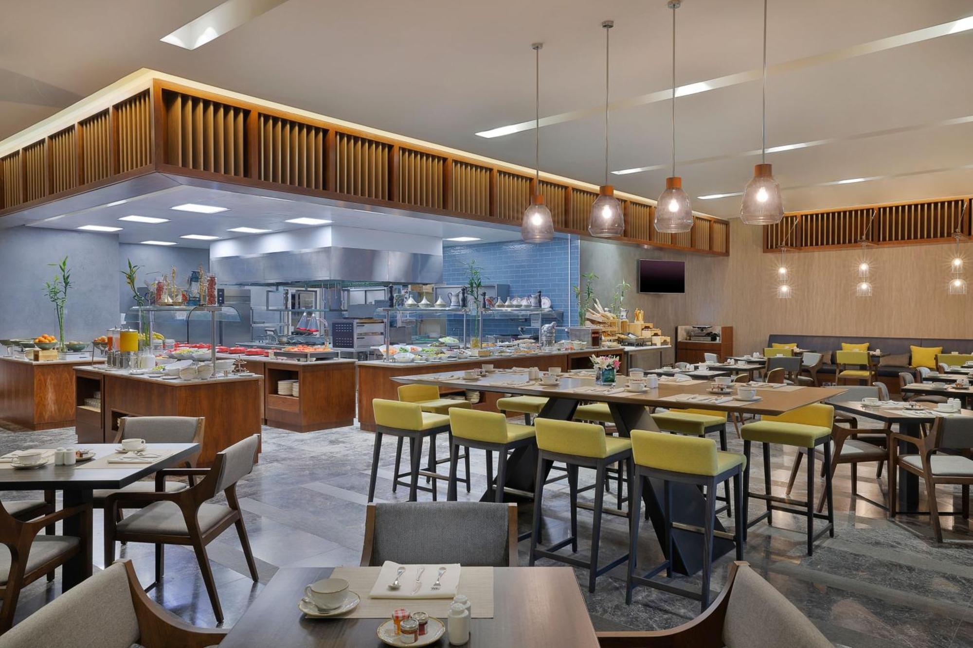 Courtyard By Marriott Riyadh Northern Ring Road Exterior photo