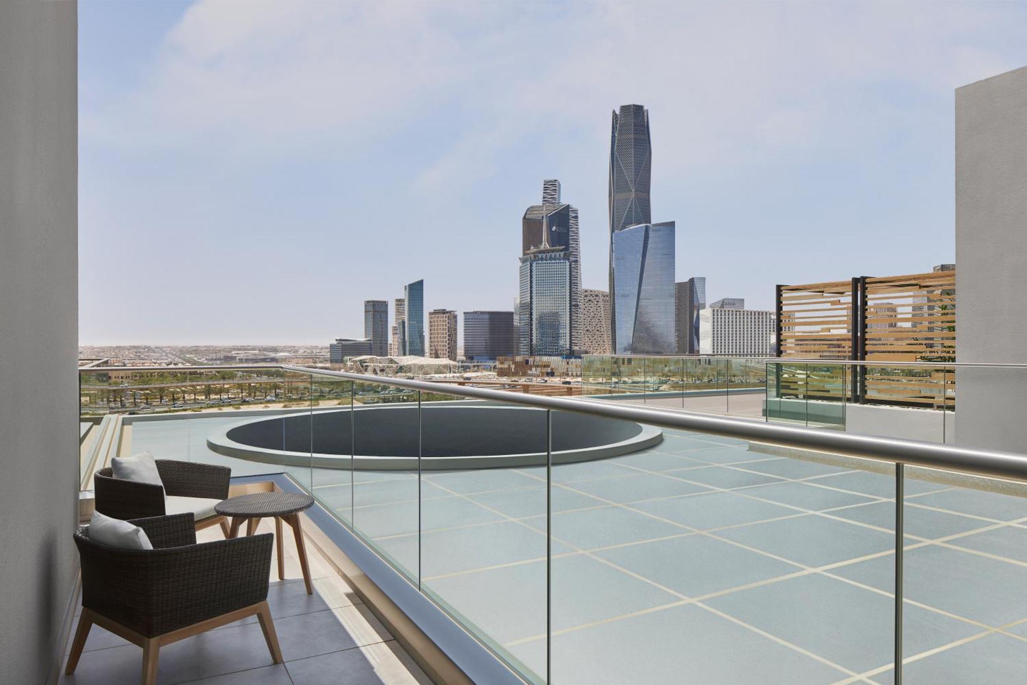 Courtyard By Marriott Riyadh Northern Ring Road Exterior photo